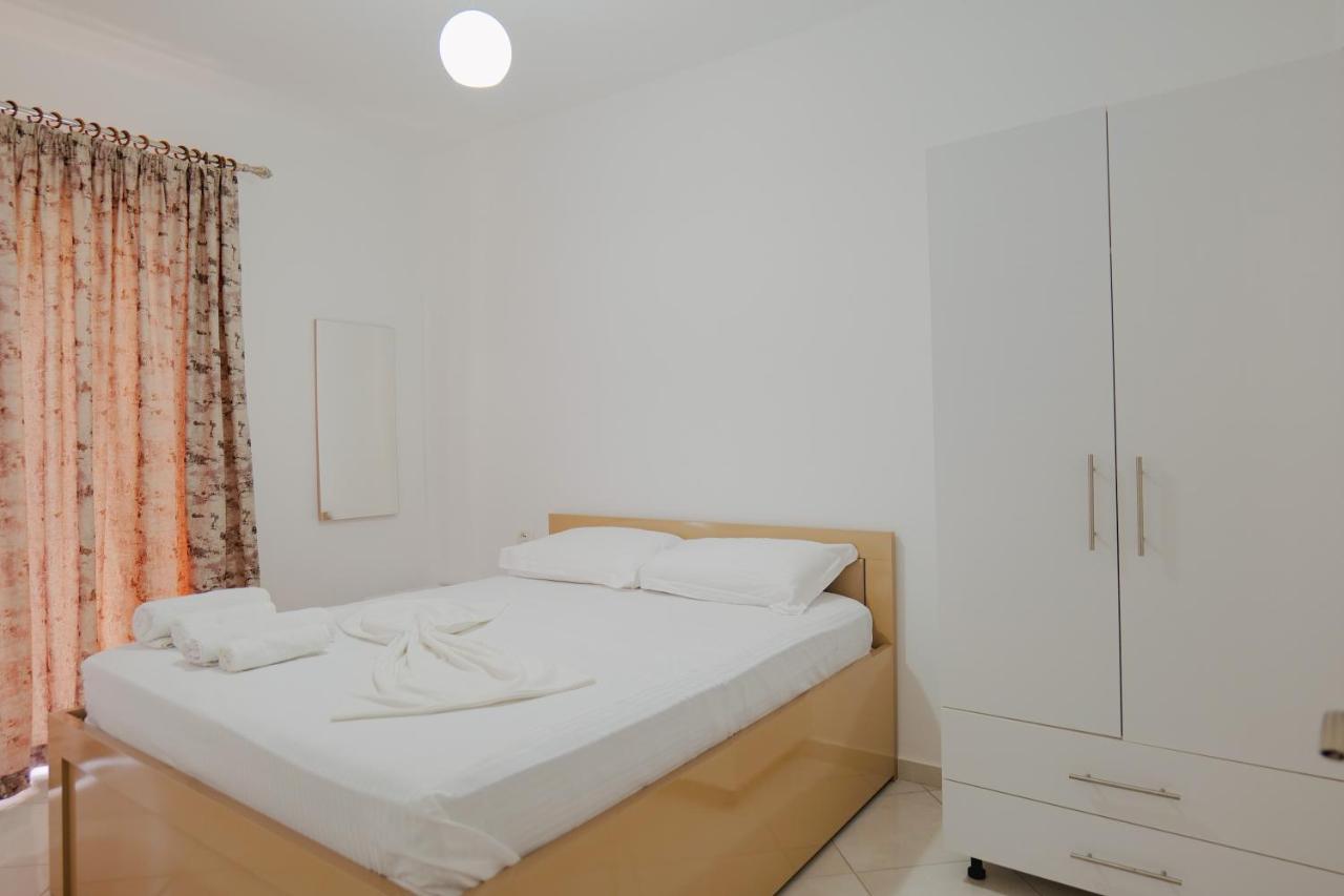 Kidi Apartments Sarandë Exterior foto