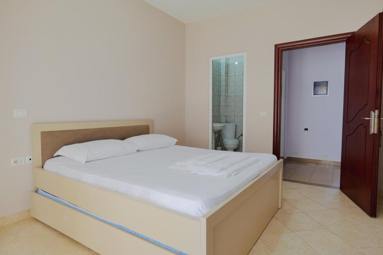 Kidi Apartments Sarandë Exterior foto