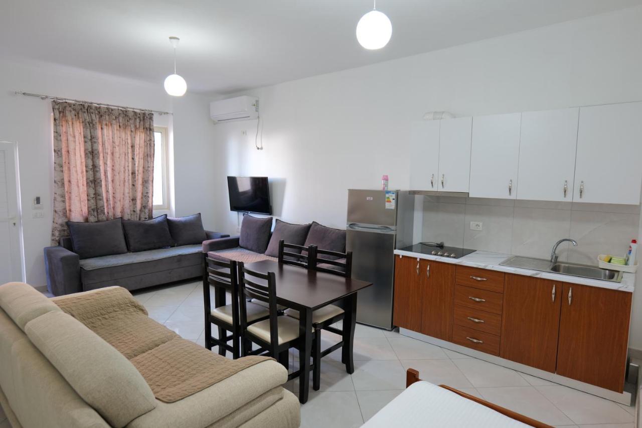 Kidi Apartments Sarandë Exterior foto